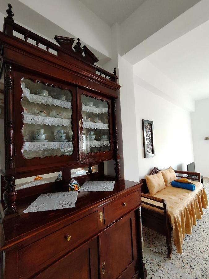 Oasis Apartments ペリッサ エクステリア 写真